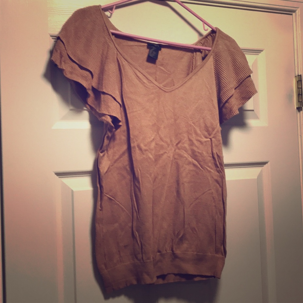 Ann Taylor flutter sleeve